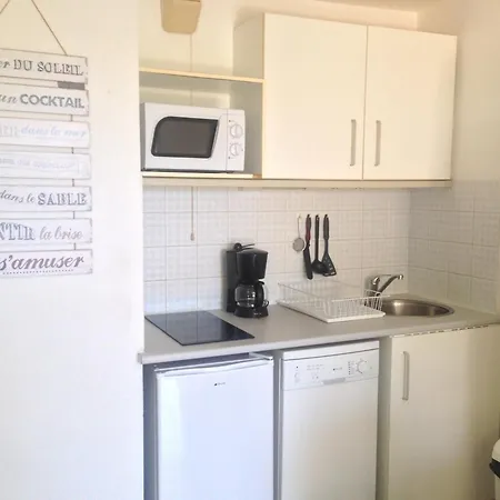 Le Cap D'agde Savannah 1,rez De Jardin, Accès Piscine Et Plage. 4 Personnes Appartement